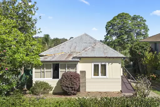 28 Aiken Road, West Pennant Hills Sold by Aurora Property