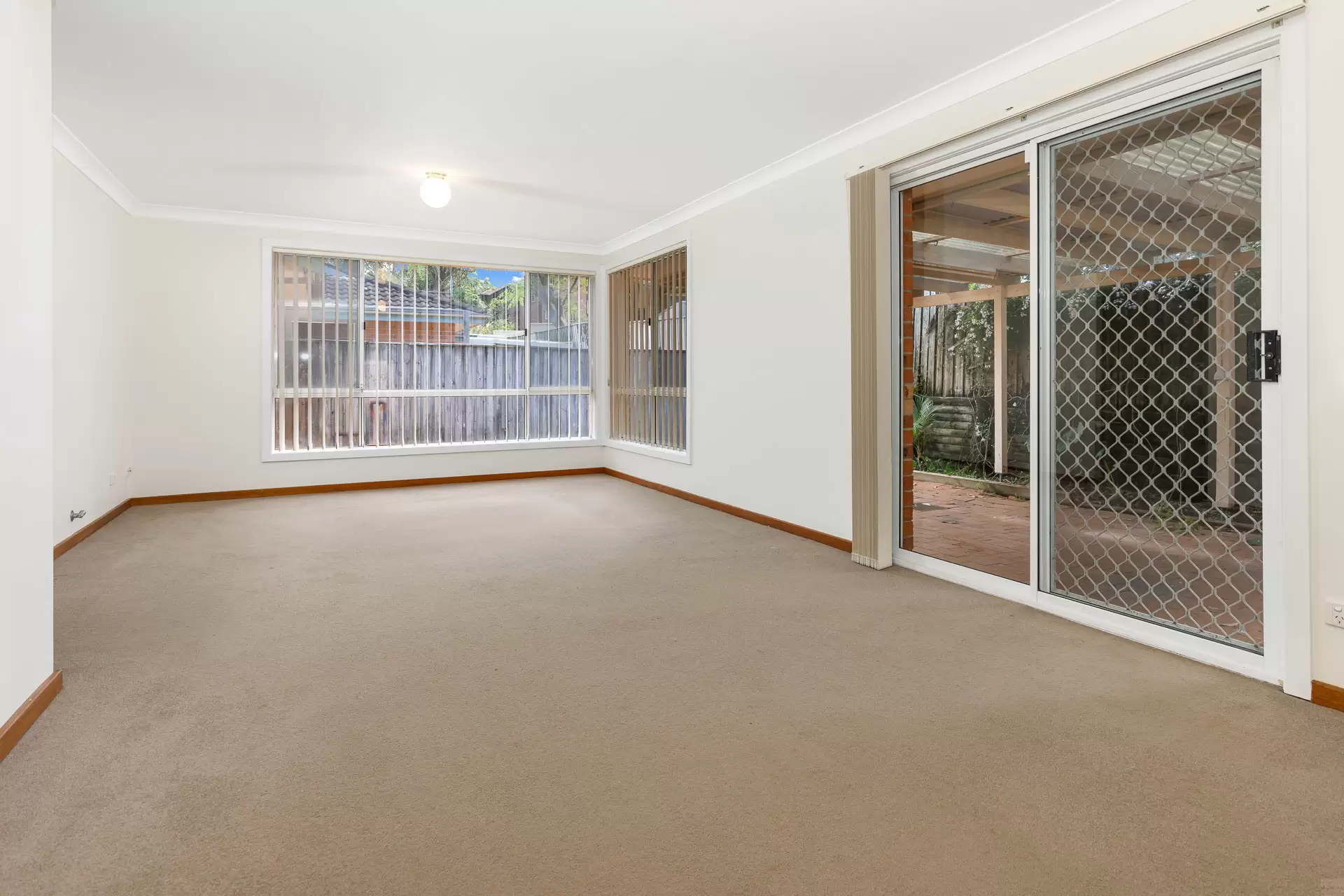 7/12 Adelphi Road, Marsfield Leased by Aurora Property - image 3