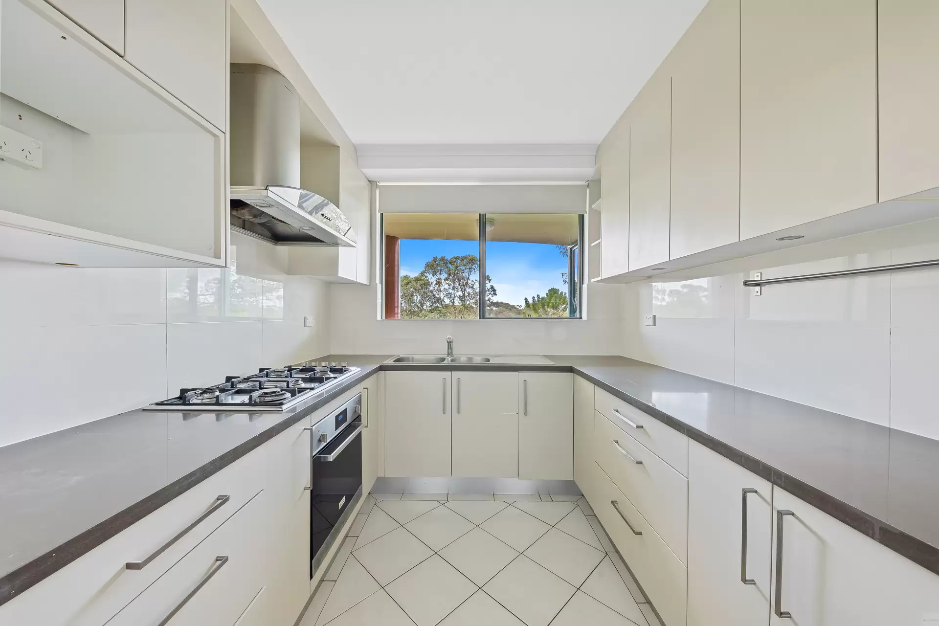 85/1-15 Fontenoy Road, Macquarie Park Leased by Aurora Property - image 2