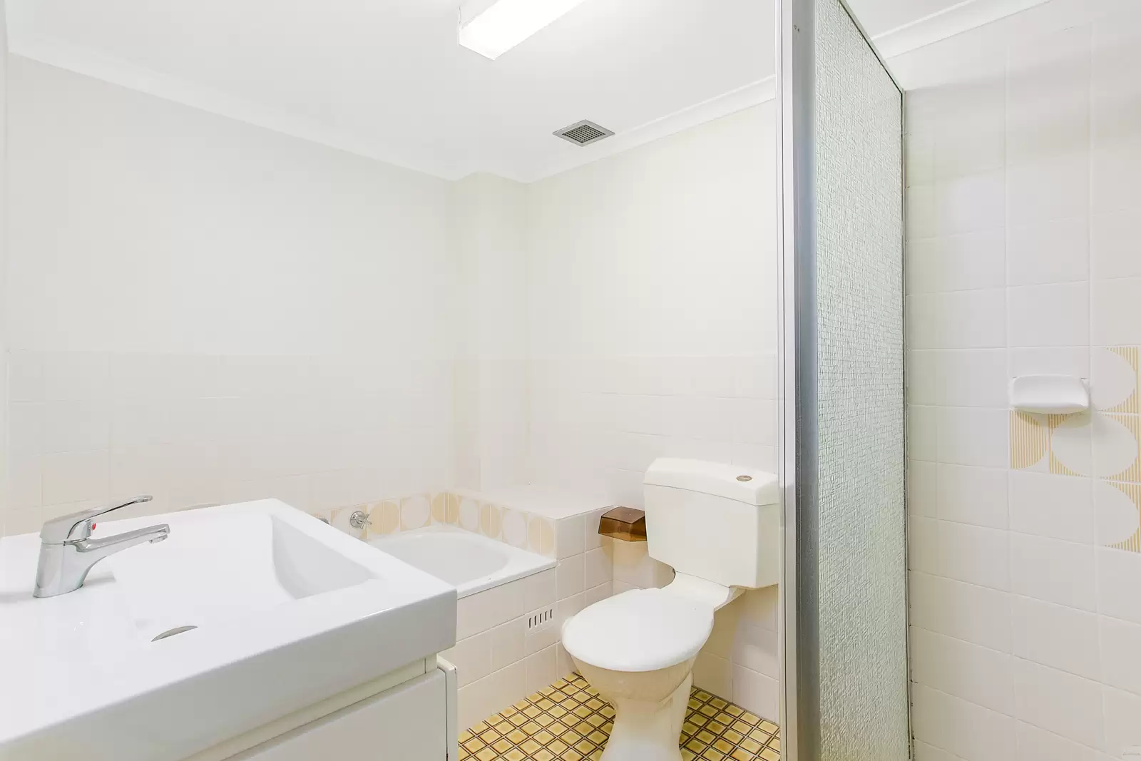 16/12-14 Doomben Avenue, Eastwood Leased by Aurora Property - image 5