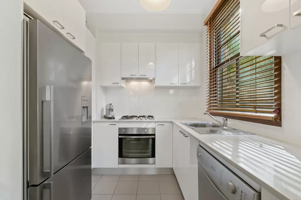 3/21-23 Aubin Street, Neutral Bay Leased by Aurora Property - image 2