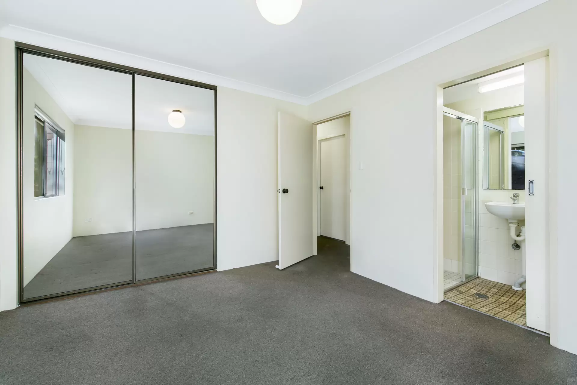 2/14 Edensor Street, Epping Leased by Aurora Property - image 4