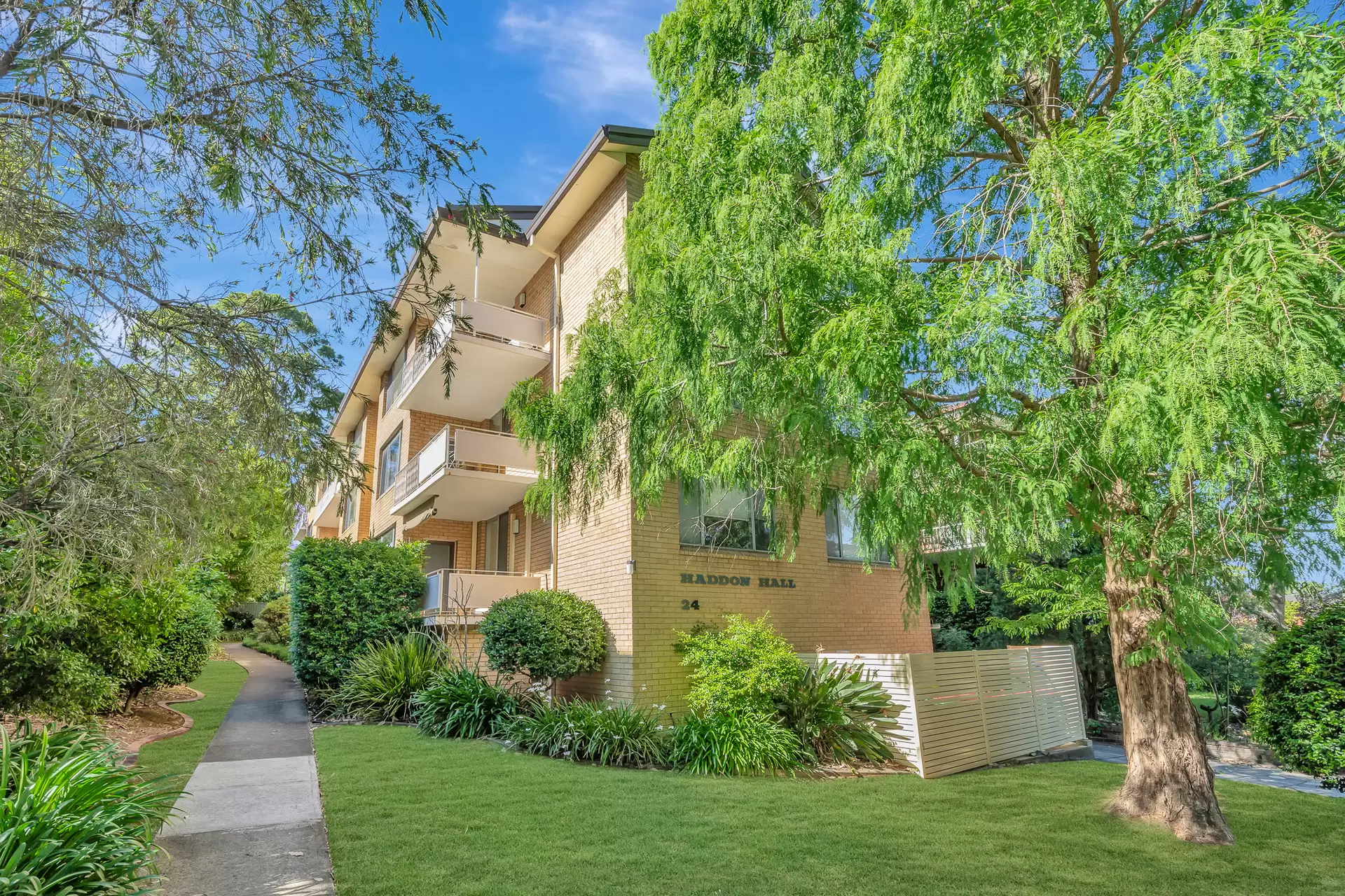 8/24 Bridge Street, Epping Leased by Aurora Property - image 1