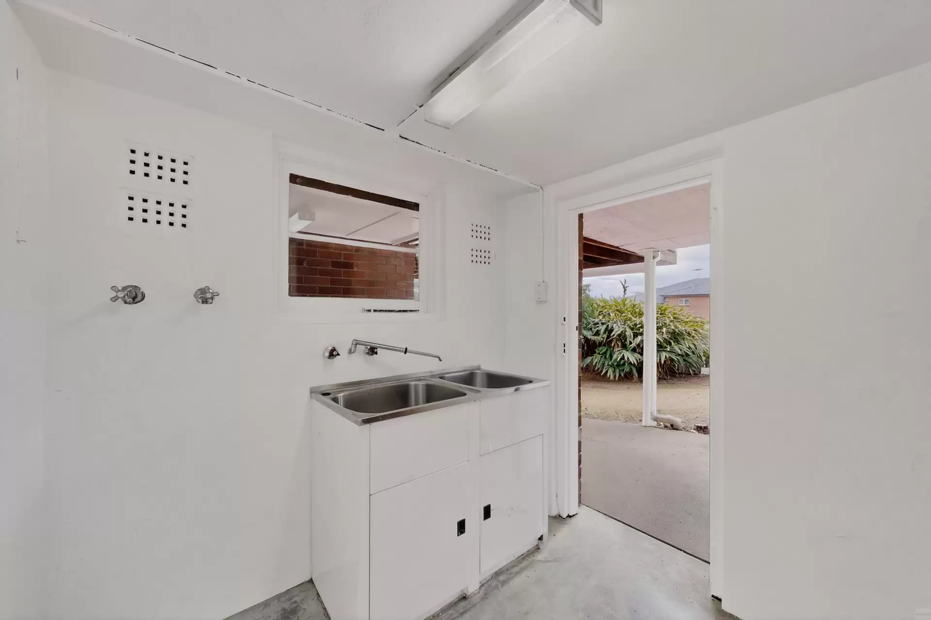 42 Threlfall Street, Eastwood Leased by Aurora Property - image 8