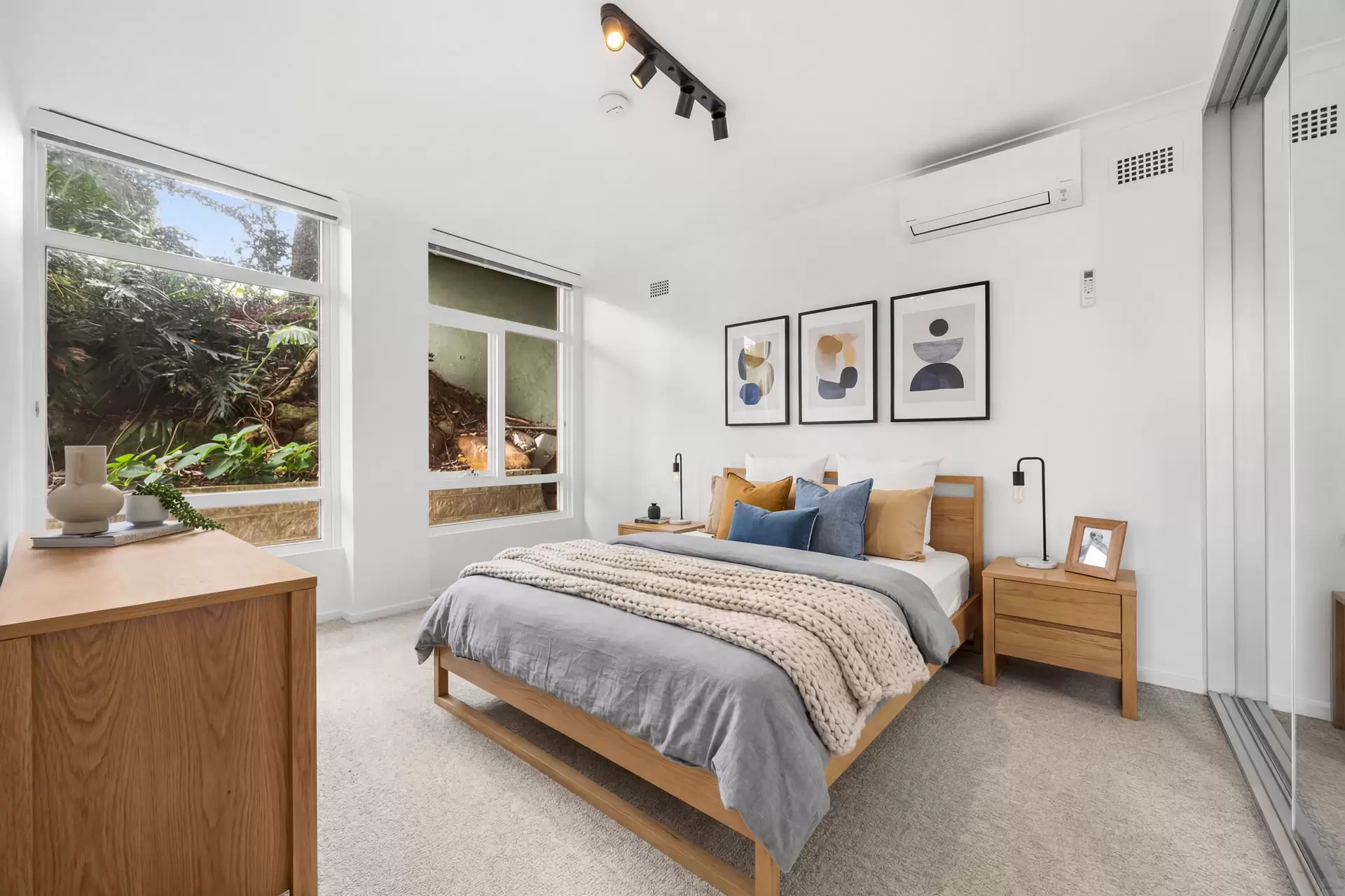 2C/30 Milson Road, Cremorne Point Leased by Aurora Property - image 2