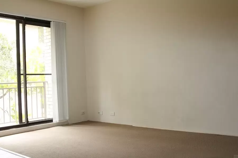 2/5 Peach Tree Road, Macquarie Park Leased by Aurora Property - image 3