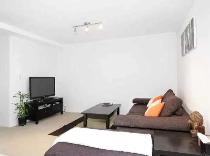 1/233 Cope Street, Waterloo Leased by Aurora Property - image 3