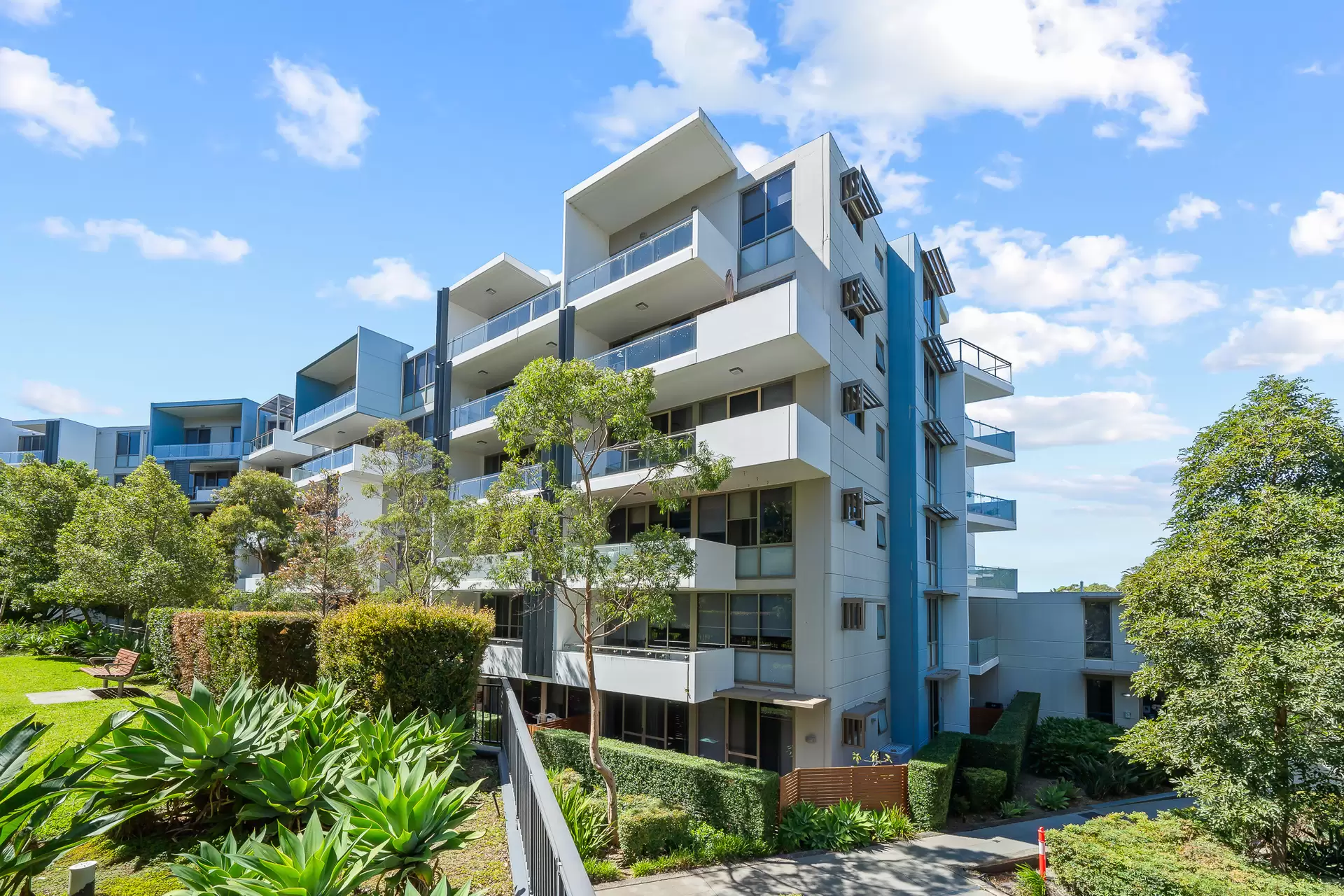 359/7 Epping Park Drive, Epping Leased by Aurora Property - image 1