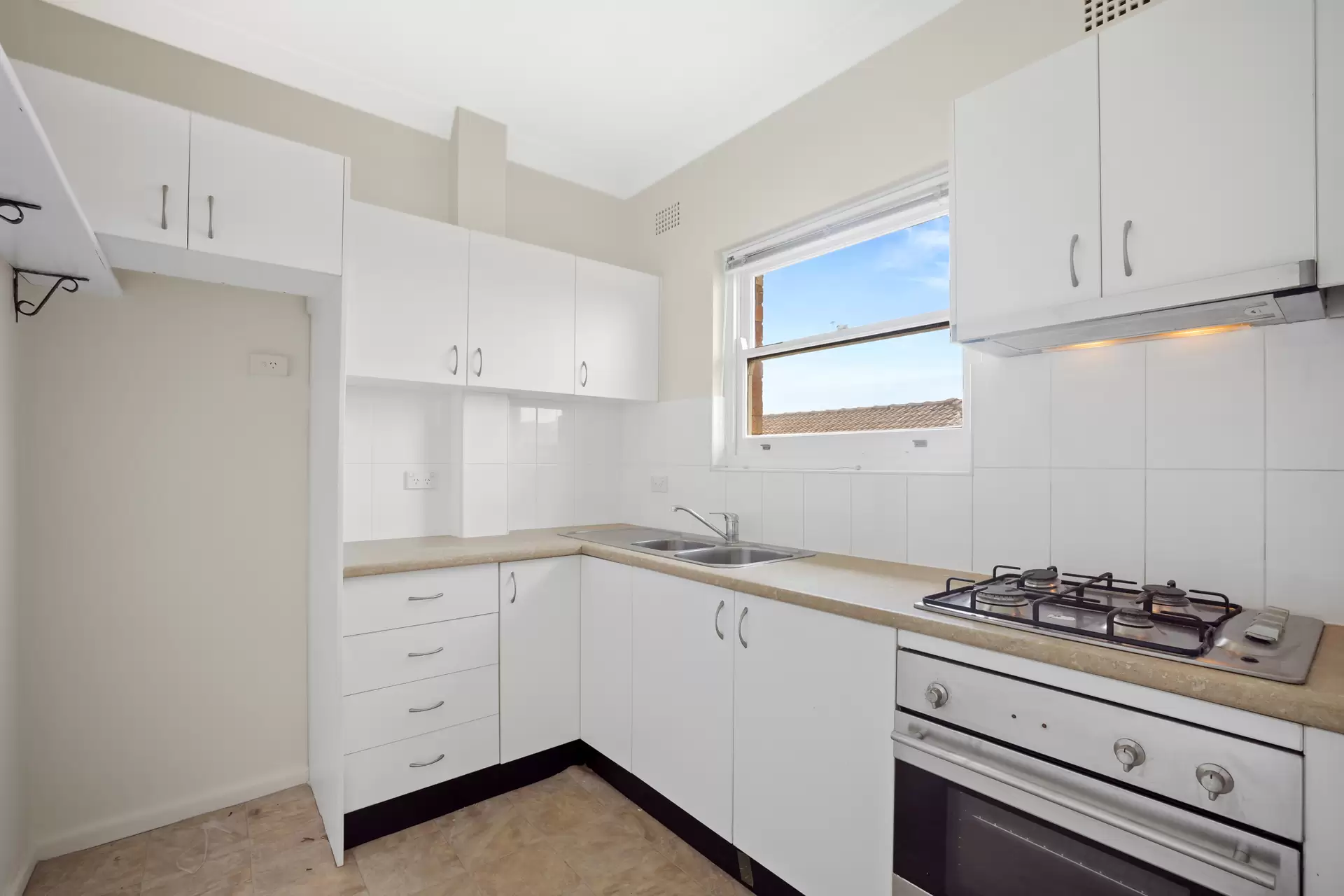29/27 Warringah Road, Mosman Leased by Aurora Property - image 3