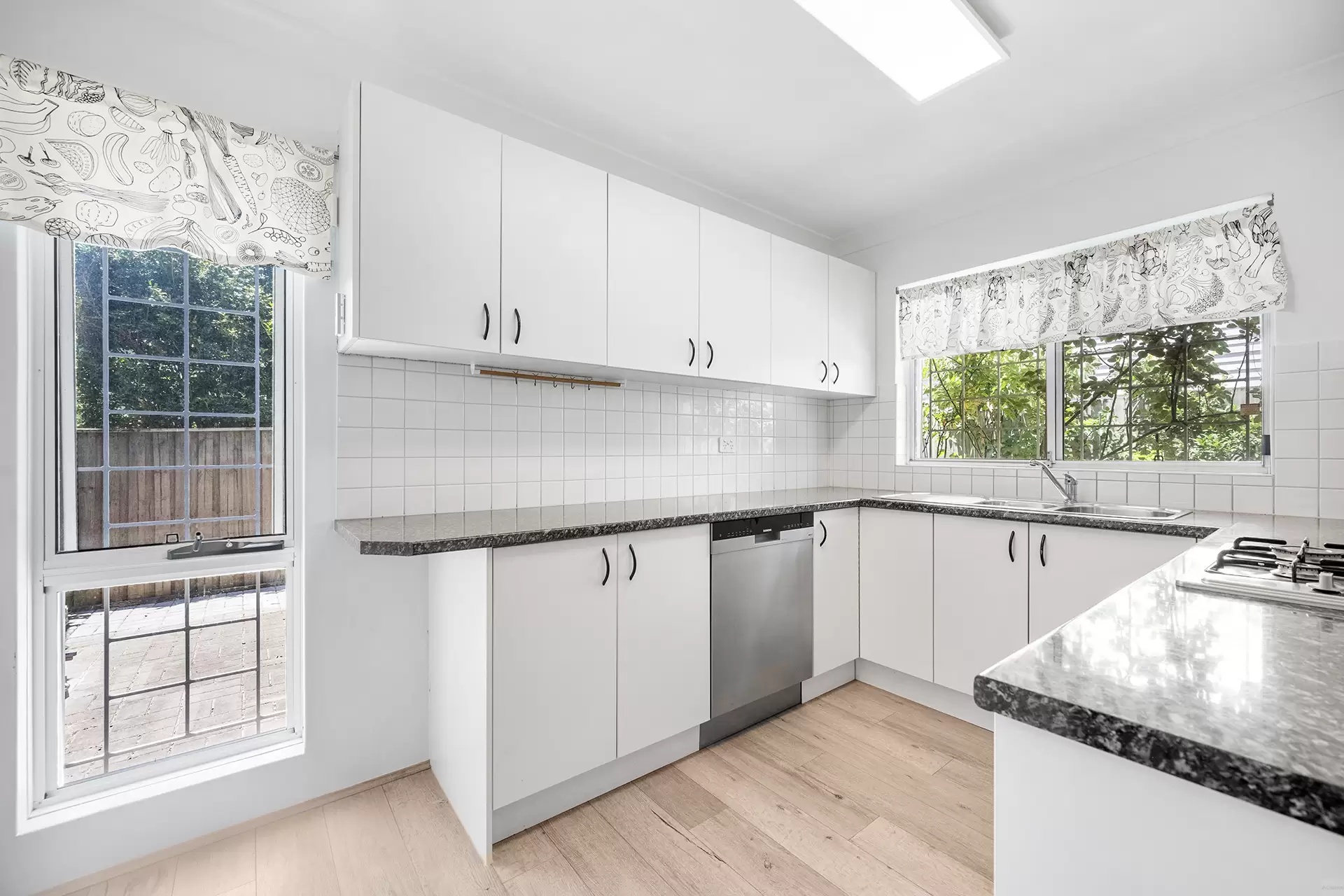 6/27 Merlin Street, Neutral Bay Leased by Aurora Property - image 3