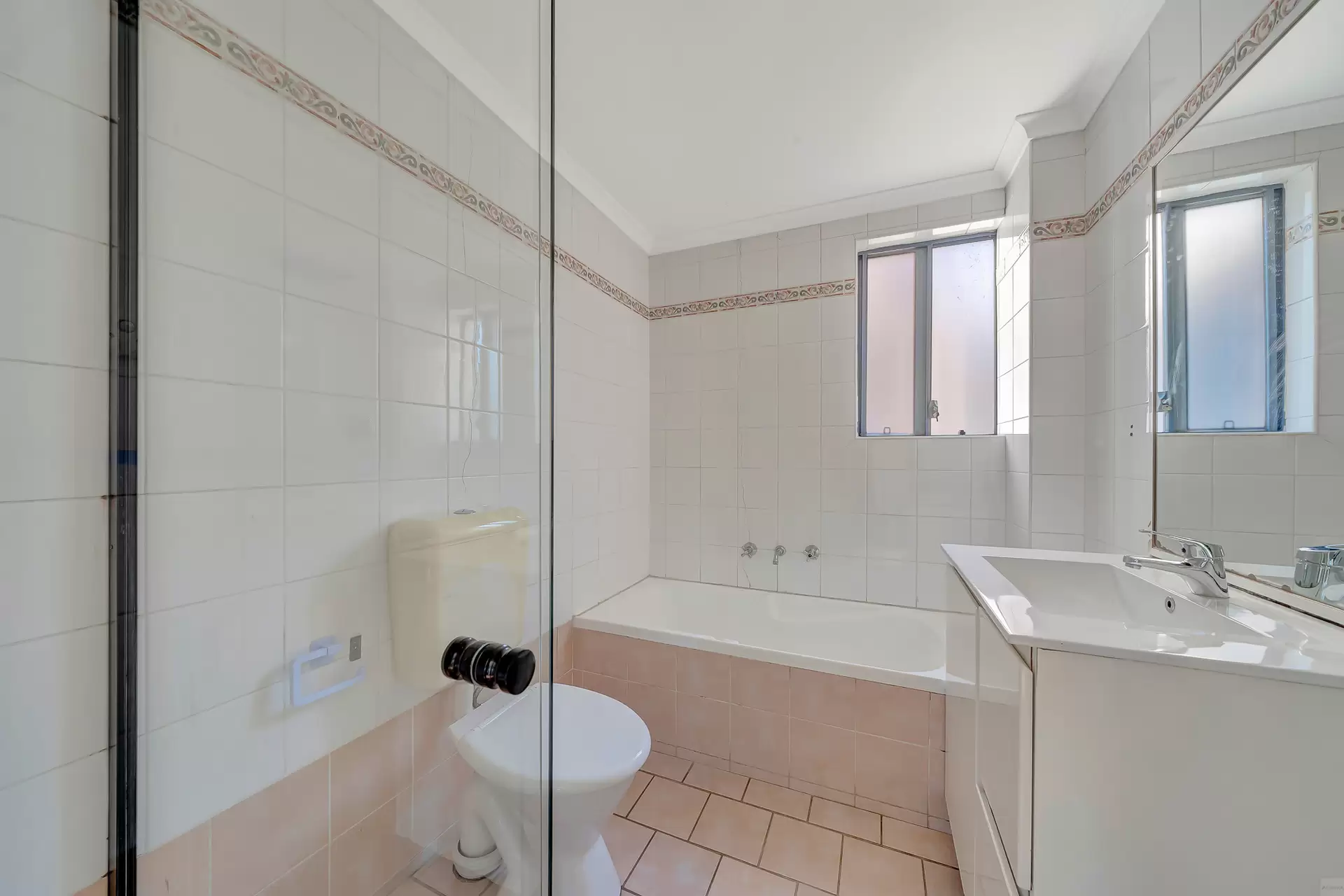 2/2-4 Mia Mia St, Girraween Leased by Aurora Property - image 6