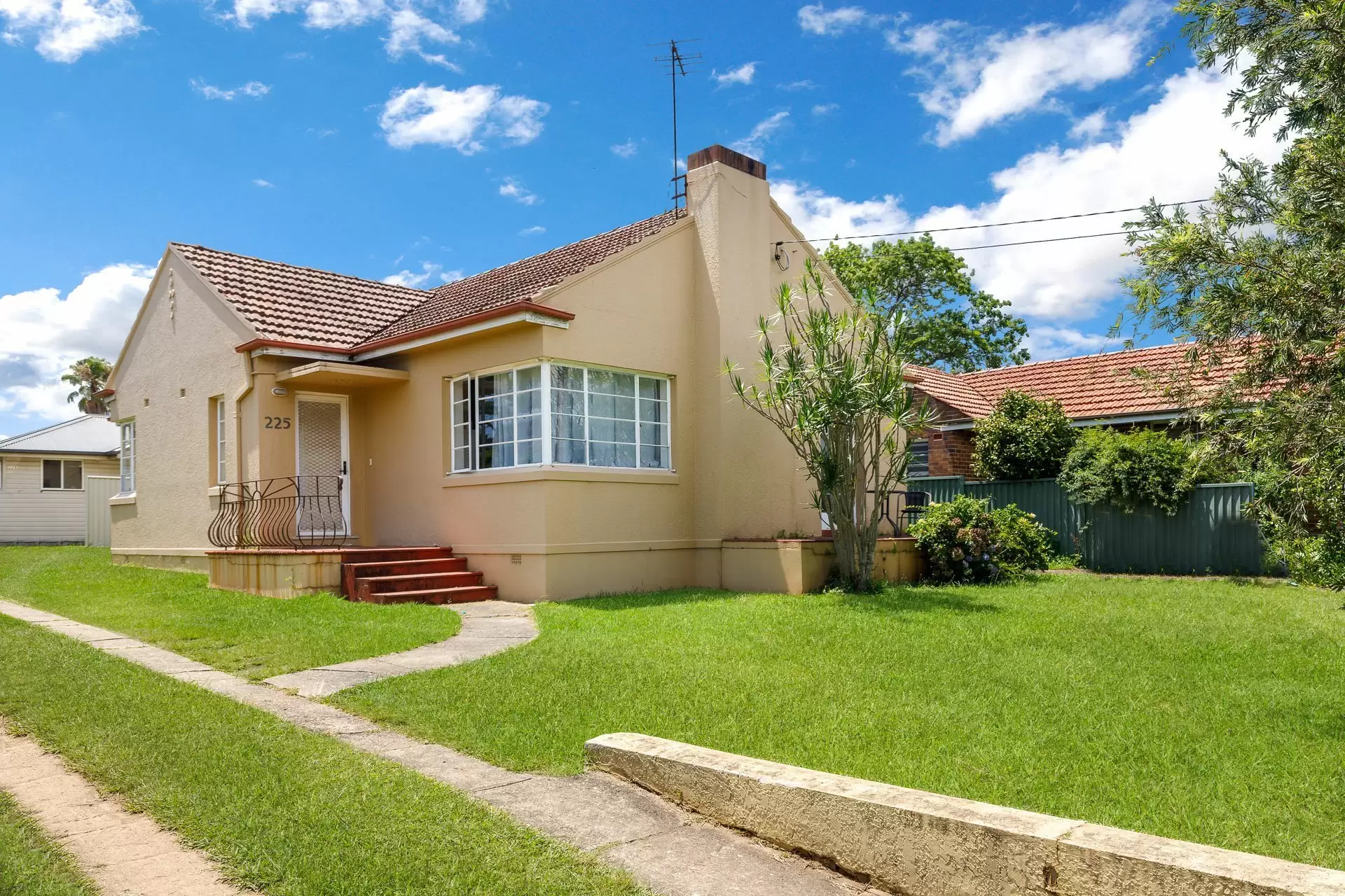 225 North Road, Eastwood Leased by Aurora Property - image 1