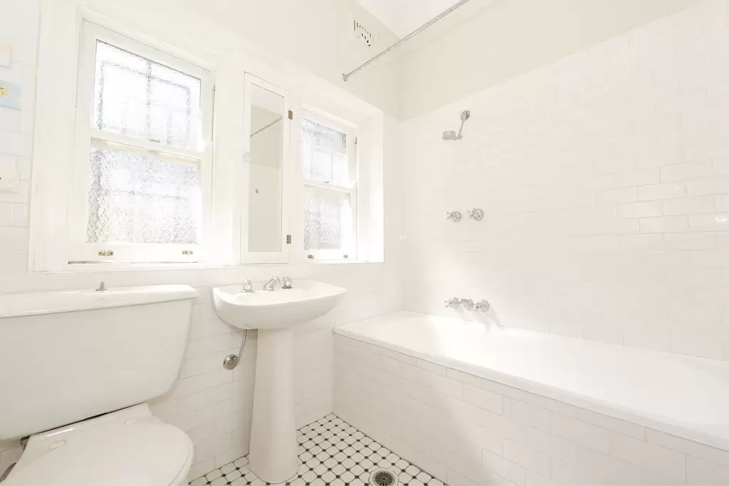 4/100 Kurraba Road, Neutral Bay Leased by Aurora Property - image 4