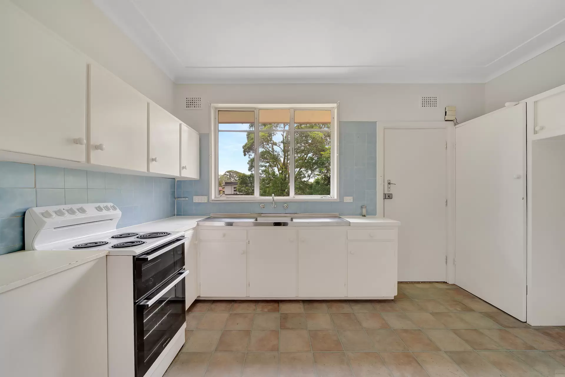 142 Carlingford Road, Epping Leased by Aurora Property - image 4