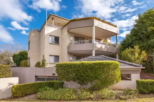 4/20 Essex Street, Epping Leased by Aurora Property