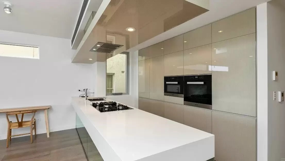 8/49 FLETCHER Street, Tamarama Leased by Aurora Property - image 3