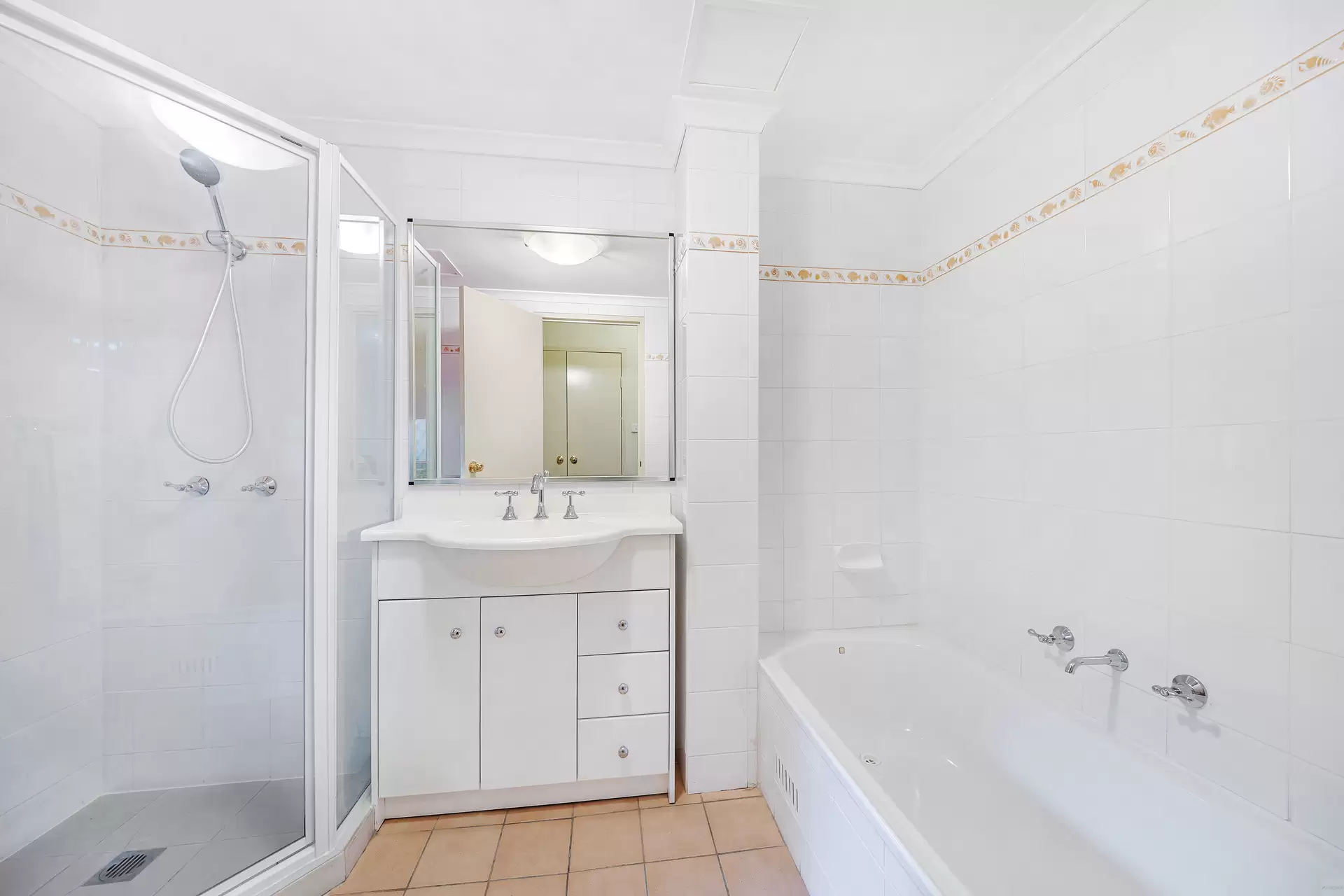 24/52-56 Oxford Street, Epping Sold by Aurora Property - image 6