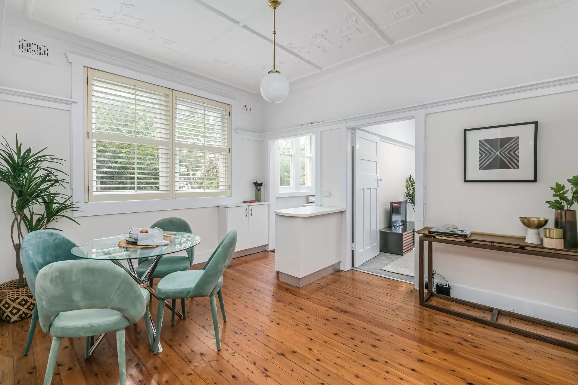 1/118A Kirribilli Avenue, Kirribilli Leased by Aurora Property - image 2
