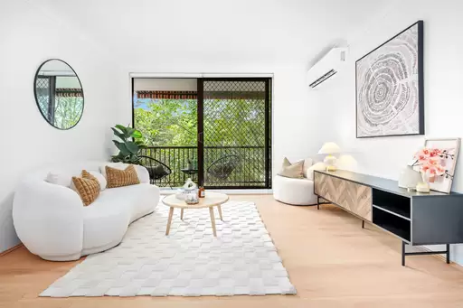 4/205 Waterloo Road, Marsfield Sold by Aurora Property