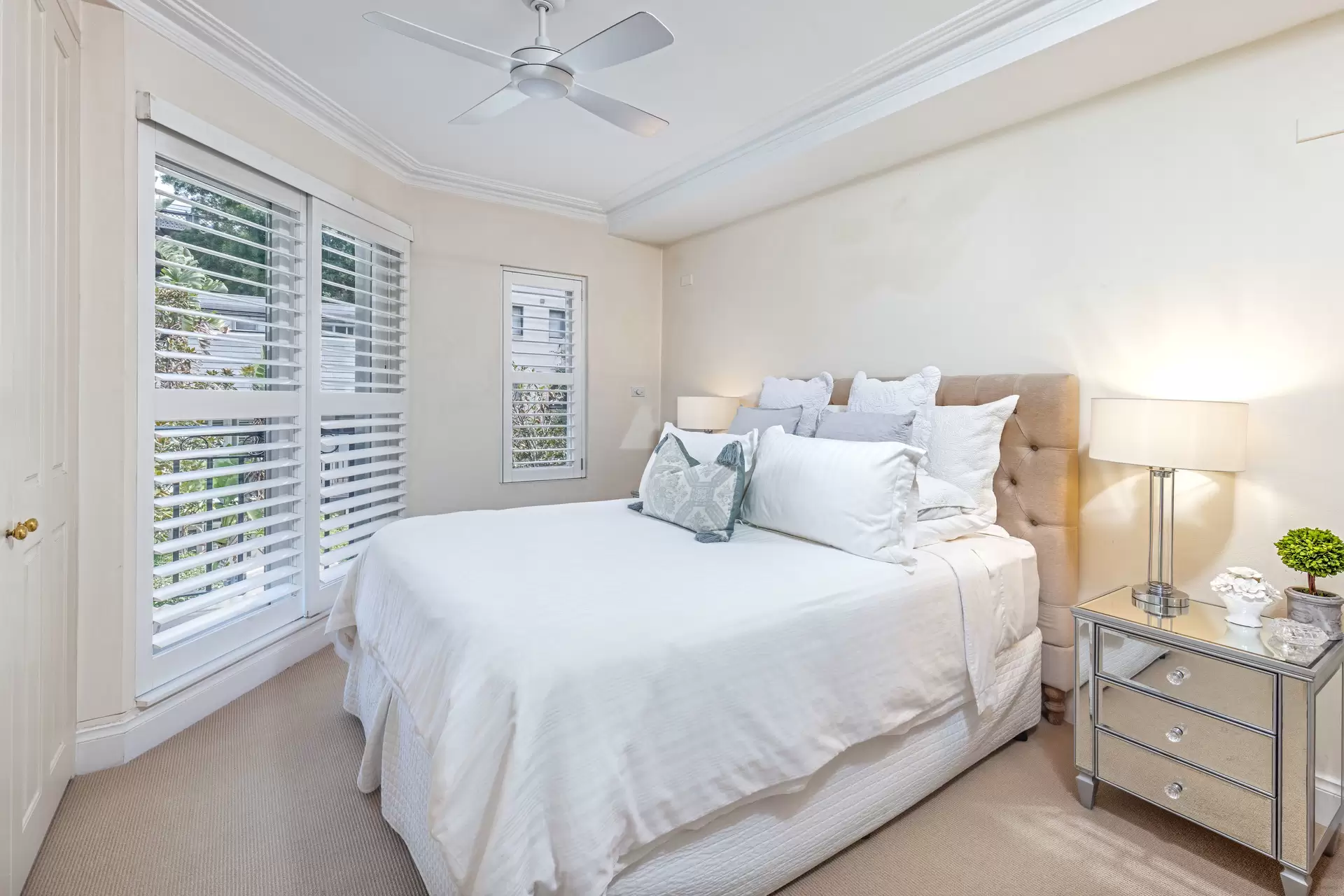 2/52-56 Jeffreys Street, Kirribilli Sold by Aurora Property - image 14