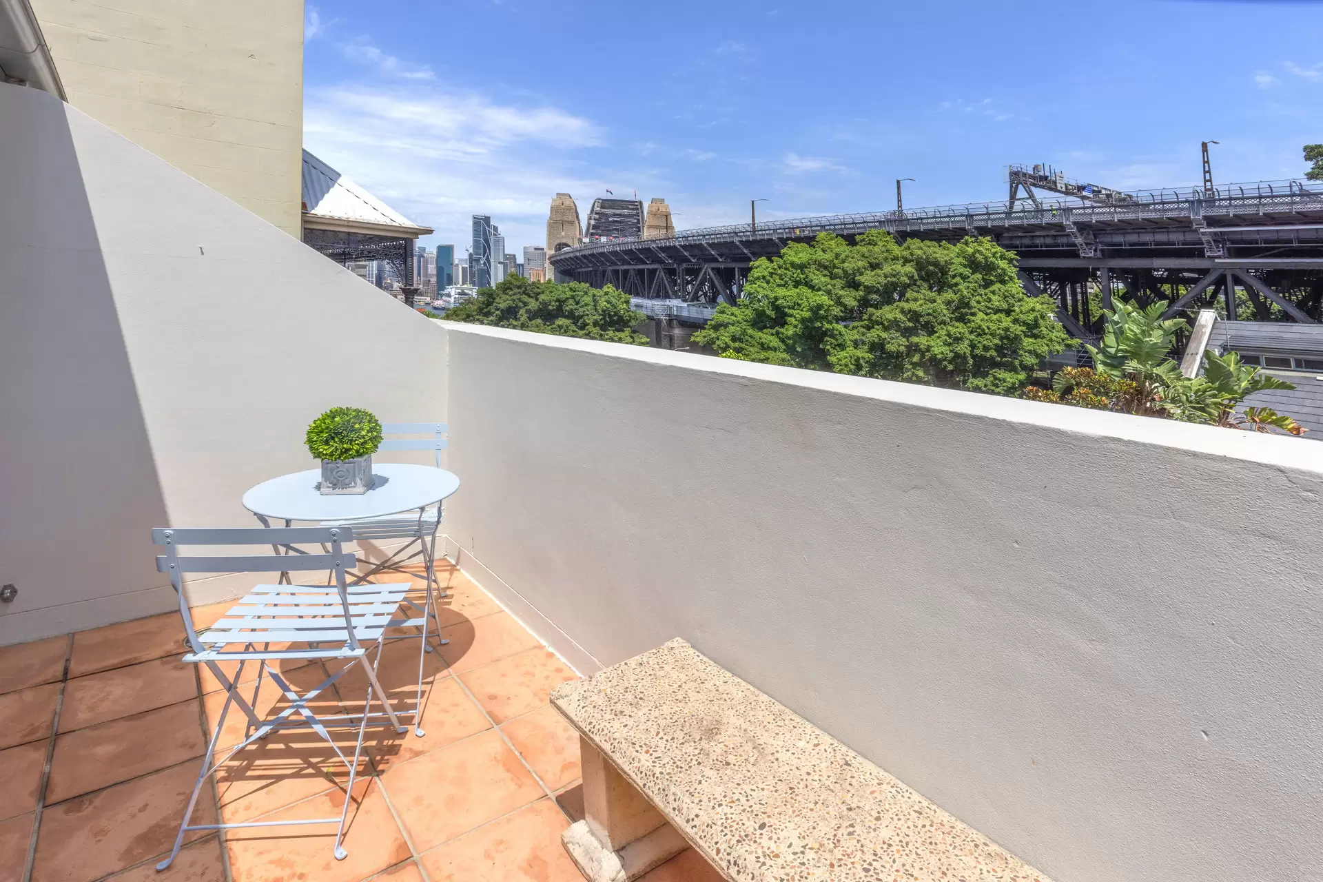 2/52-56 Jeffreys Street, Kirribilli Sold by Aurora Property - image 7