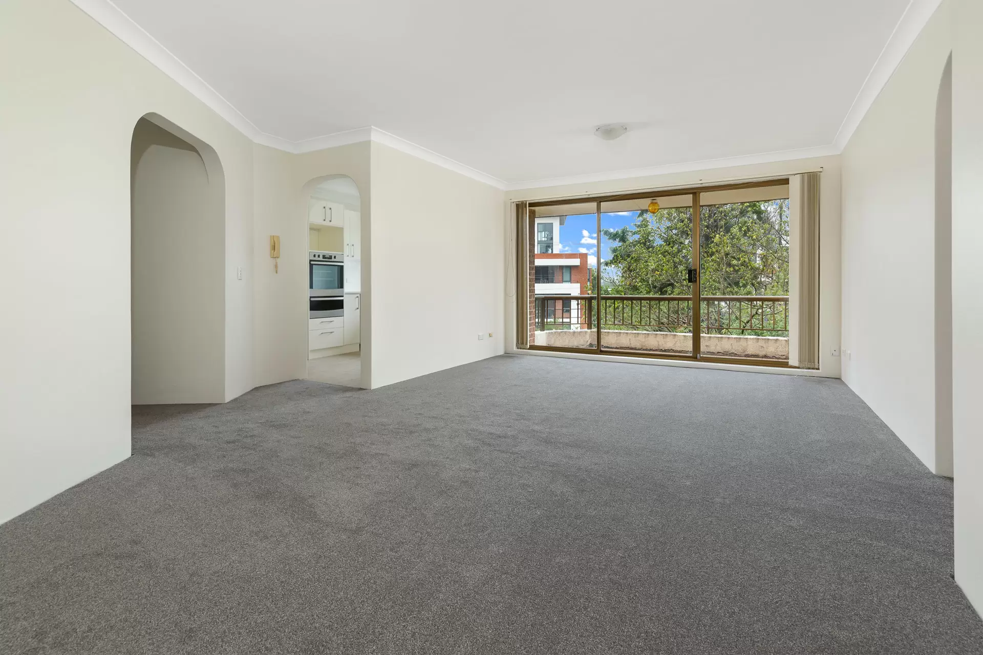 21/42a Kent Street, Epping Leased by Aurora Property - image 2