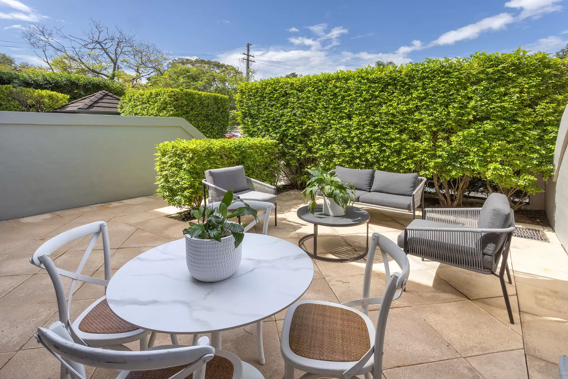4/10-12 Ben Boyd Road, Neutral Bay Sold by Aurora Property - image 2