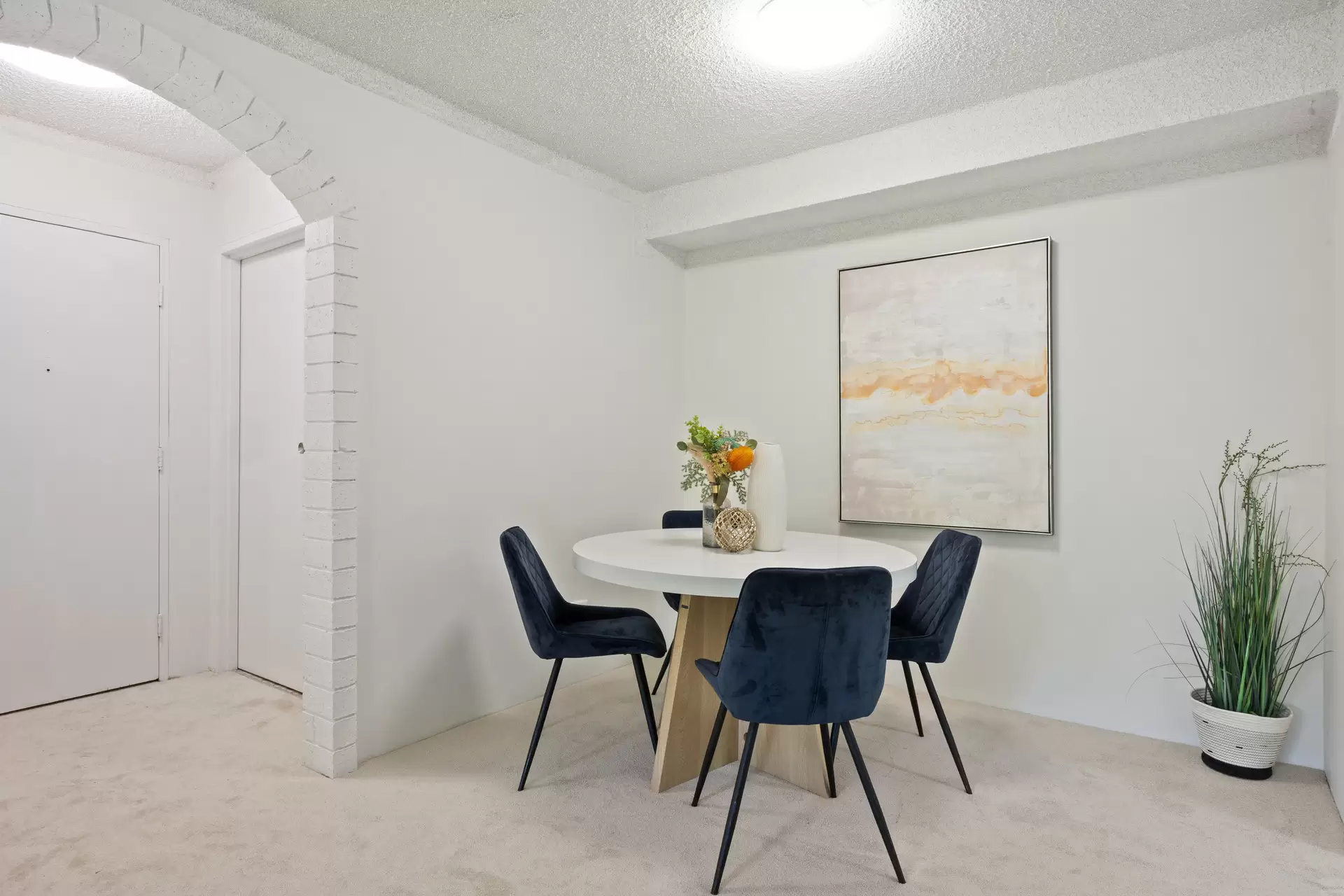 4/6-8 Edensor Street, Epping Sold by Aurora Property - image 3