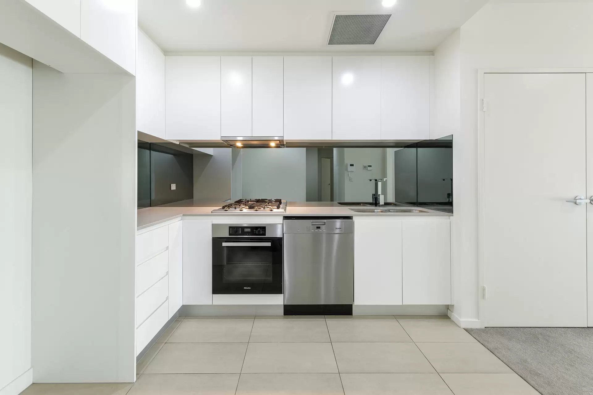 120/2-8 Hazlewood Place, Epping Leased by Aurora Property - image 2