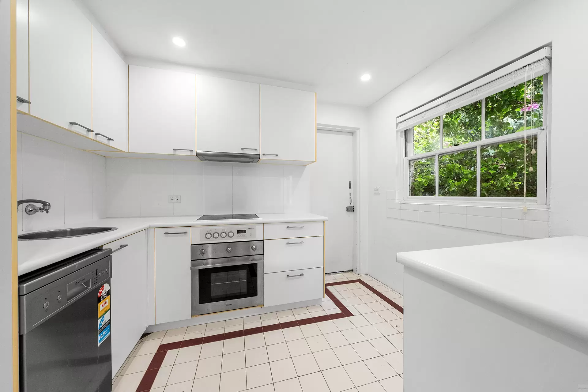 4/3 Murdoch Street, Cremorne Leased by Aurora Property - image 4