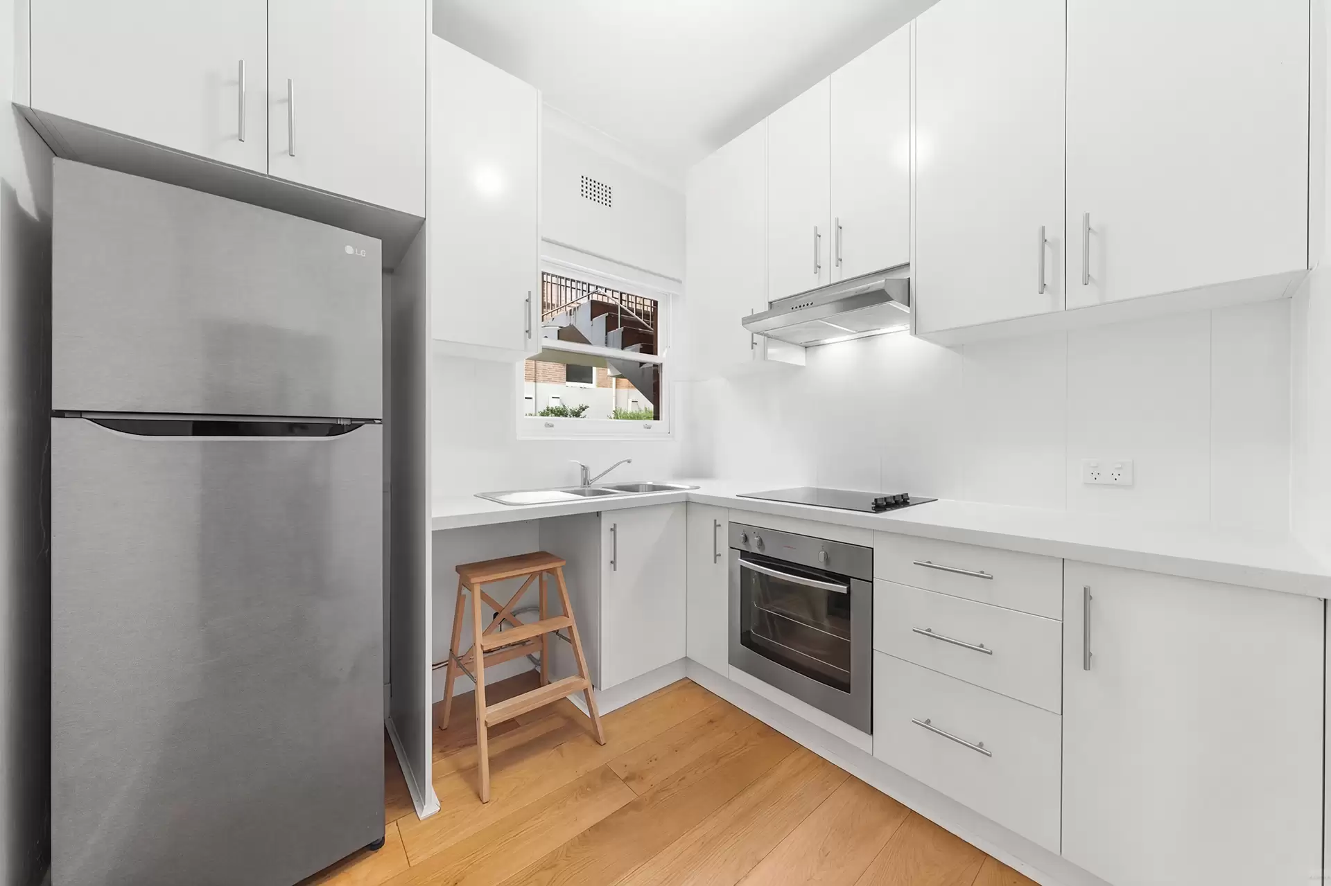 6/17 Harriette St, Neutral Bay Leased by Aurora Property - image 2