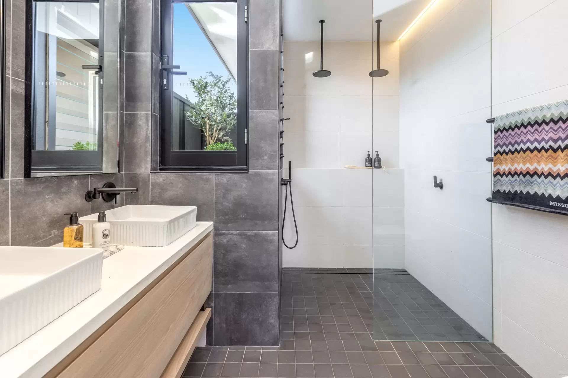 21 Iluka Avenue, Manly Sold by Aurora Property - image 10