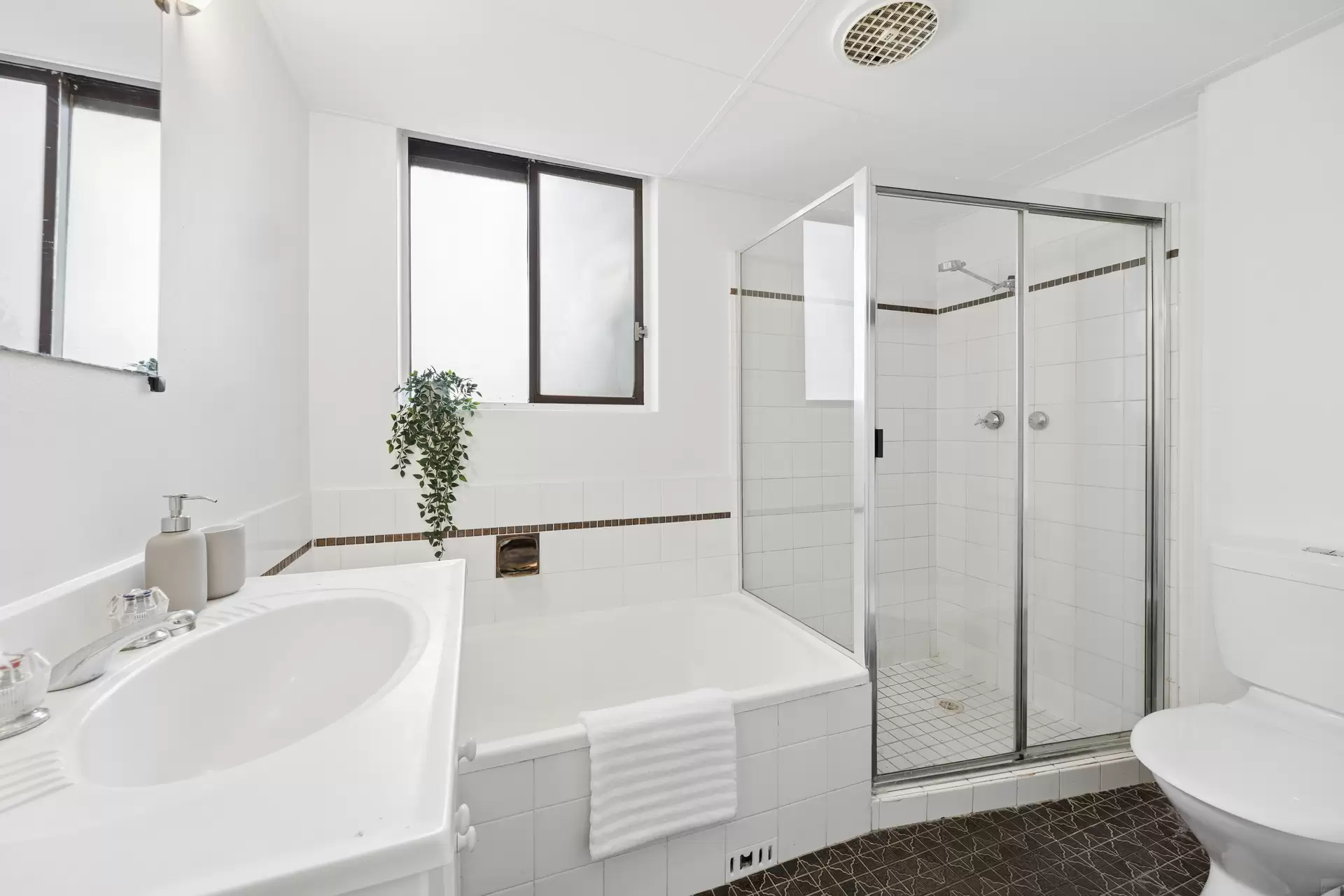 21/203 Waterloo Road, Marsfield Sold by Aurora Property - image 8