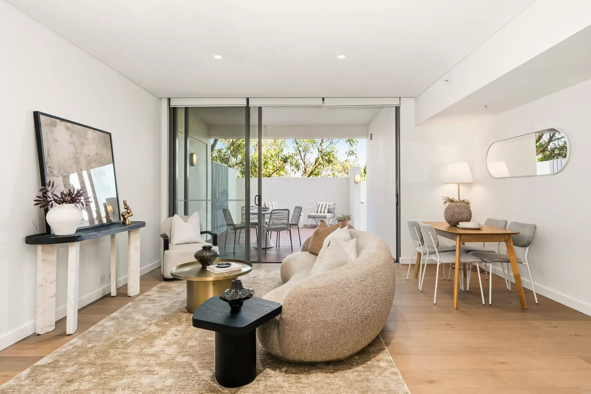 1/220 Pacific Highway, Crows Nest Sold by Aurora Property - image 5