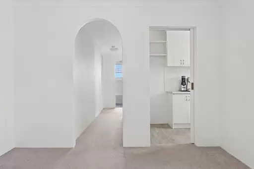 20/6-10 First Avenue, Eastwood Sold by Aurora Property
