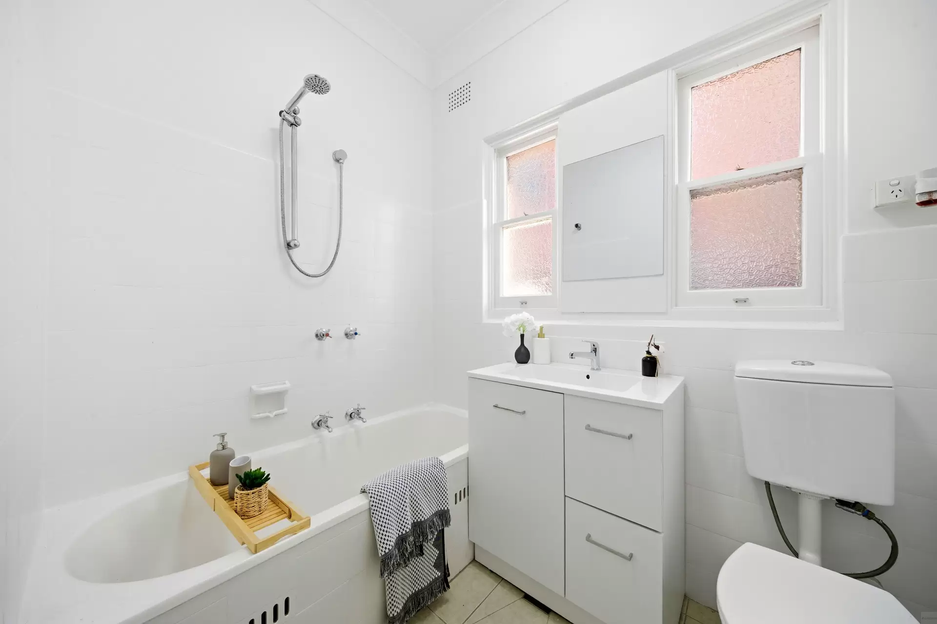 99 Norfolk Road, North Epping Sold by Aurora Property - image 6