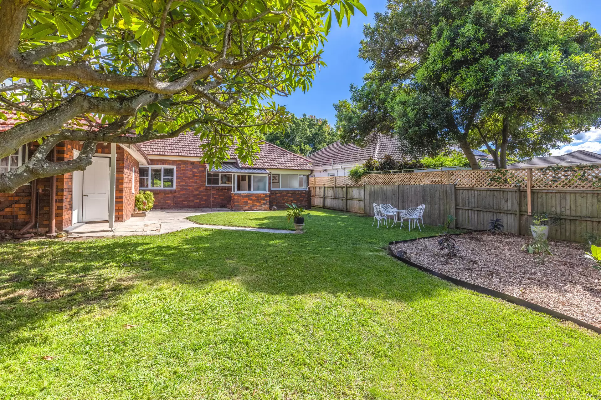 46 Kempbridge Avenue, Seaforth Sold by Aurora Property - image 3