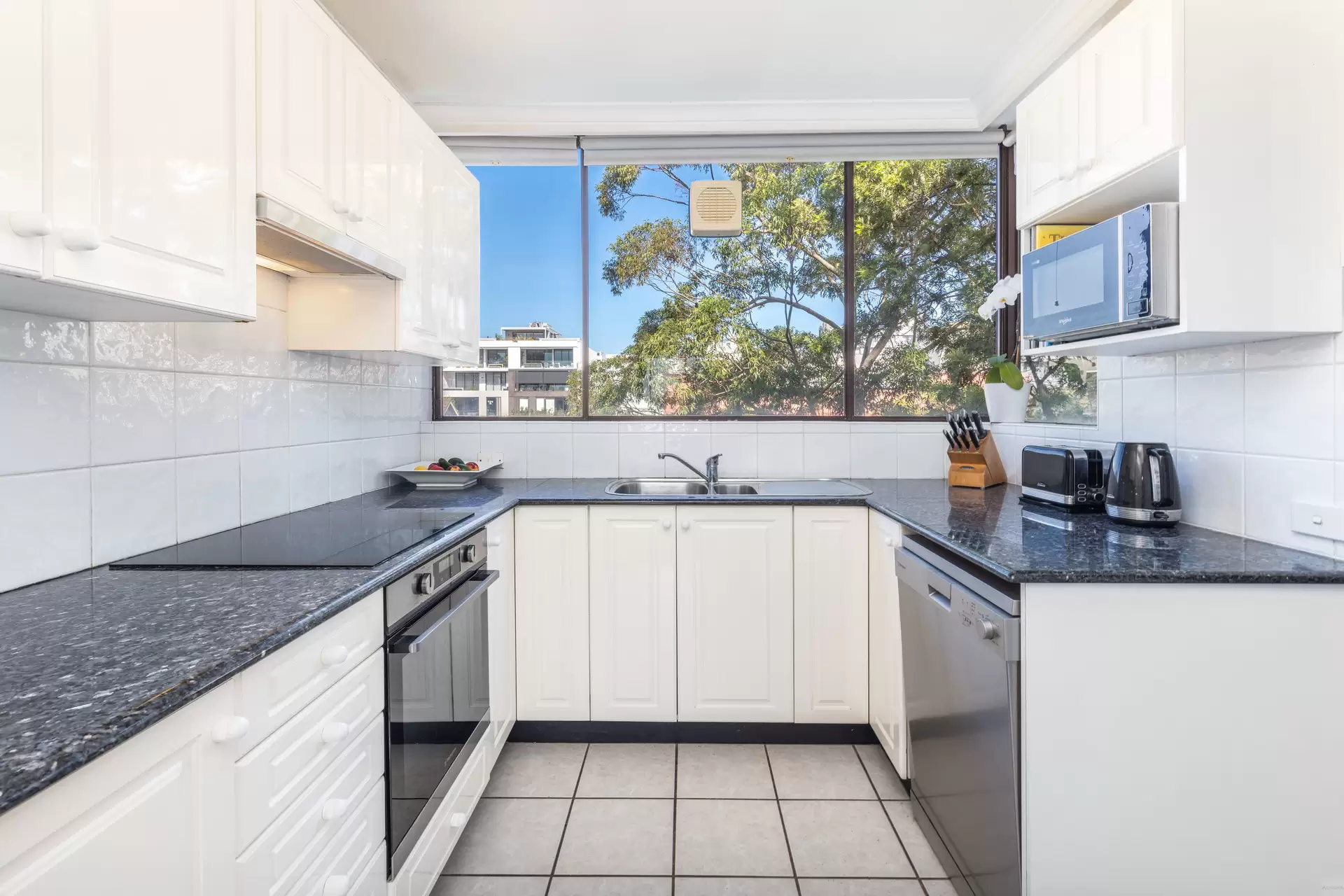 18/81A Gerard Street, Cremorne Sold by Aurora Property - image 4