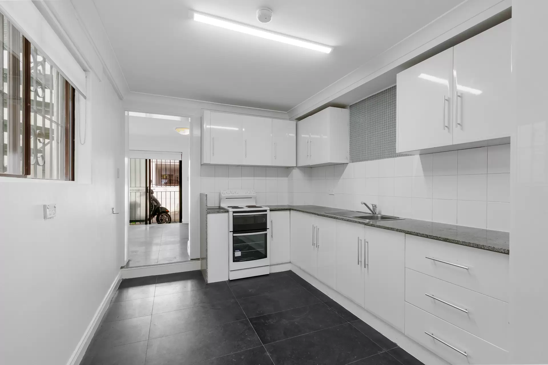 1/369 Liverpool Street, Darlinghurst Leased by Aurora Property - image 2