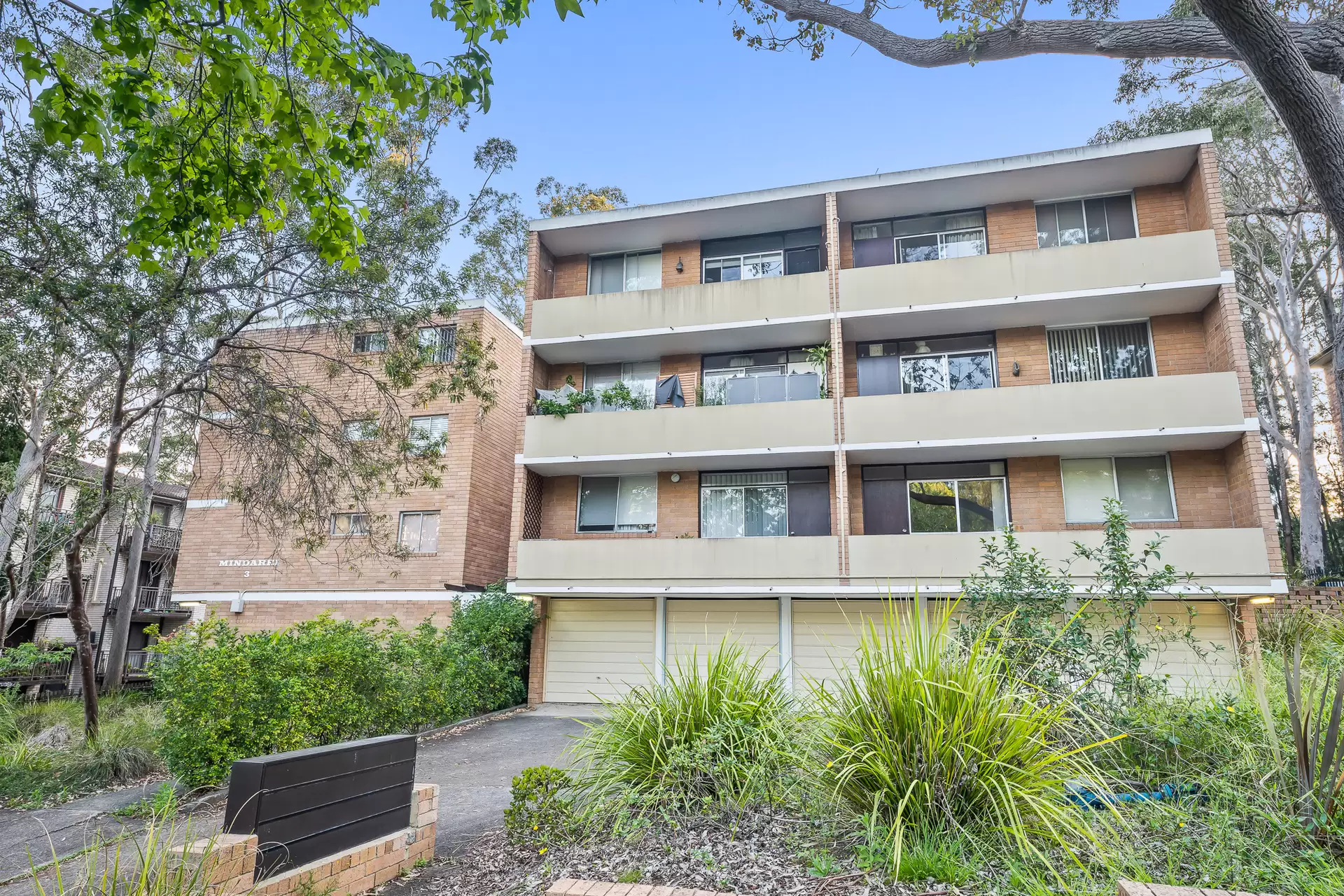 2/3 Peach Tree Road, Macquarie Park Leased by Aurora Property - image 1