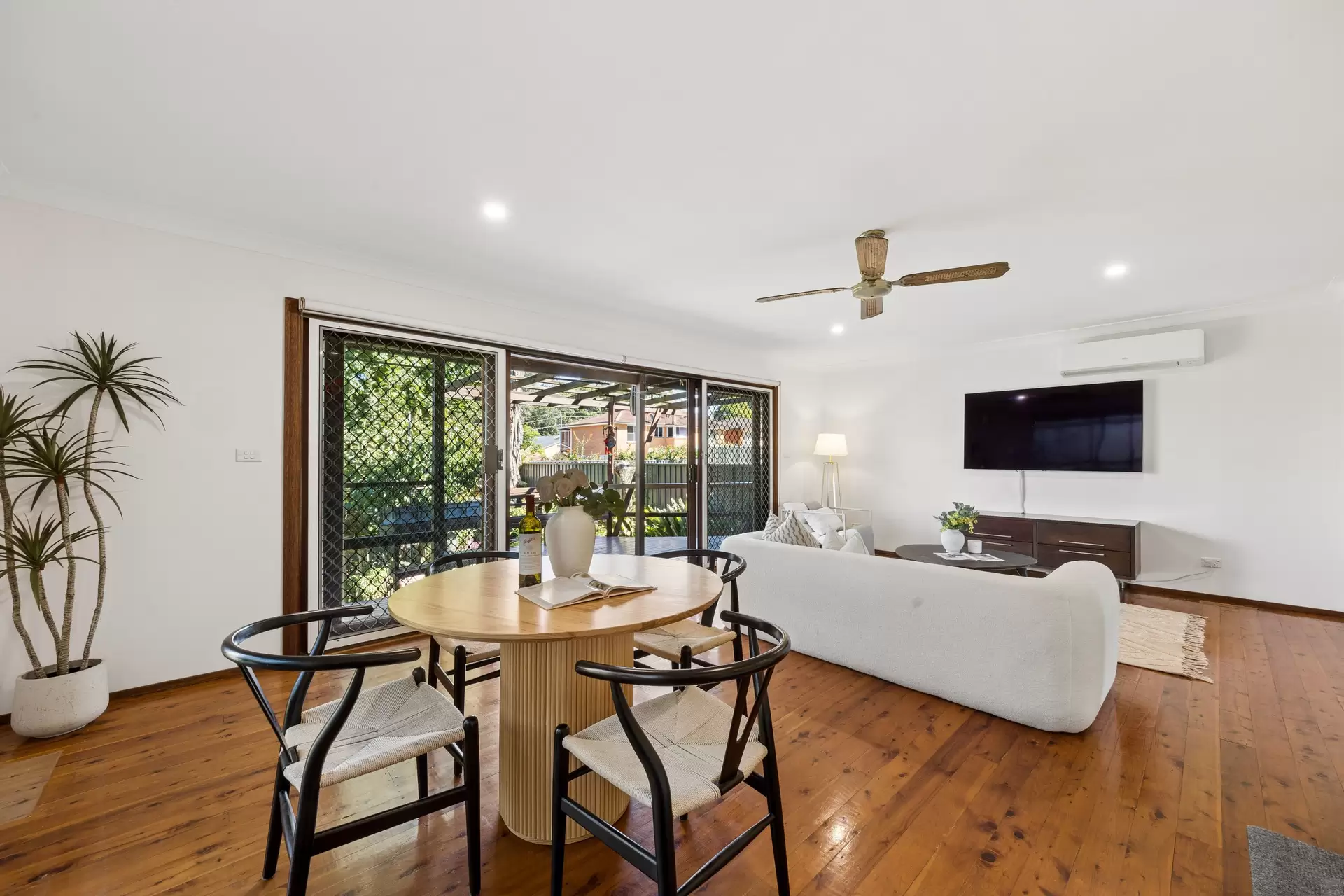 8 Georgian Avenue, Carlingford Sold by Aurora Property - image 4