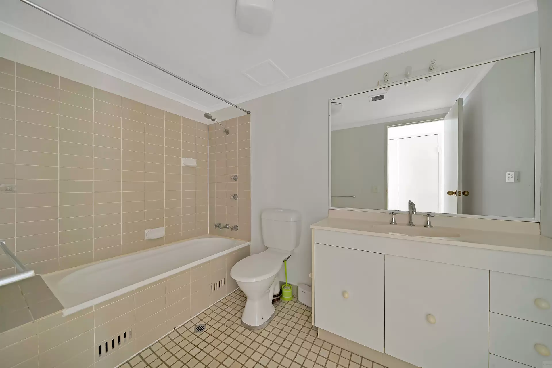 28/1-15 Tuckwell Place, Macquarie Park Leased by Aurora Property - image 2