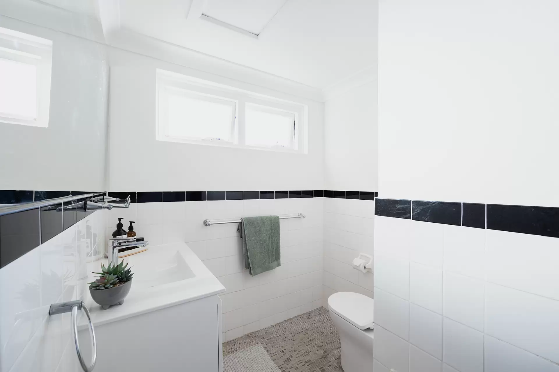 23/154 Ben Boyd Road, Neutral Bay Leased by Aurora Property - image 4