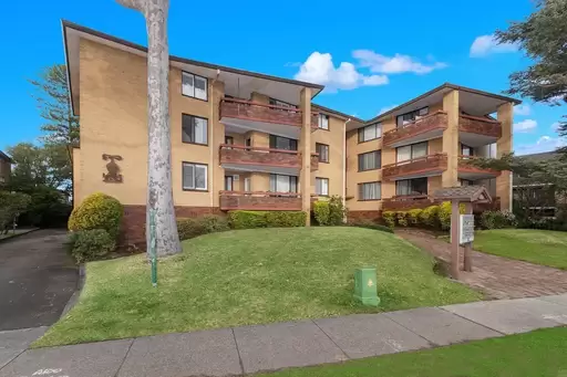 8/66-68 Oxford Street, Epping Leased by Aurora Property