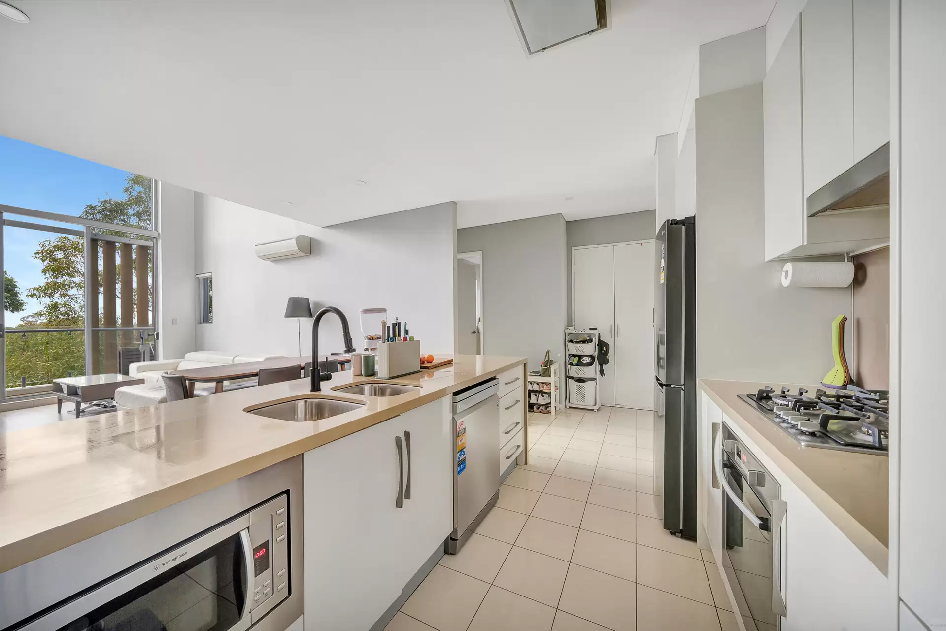 303/1 Ferntree Place, Epping Leased by Aurora Property - image 2