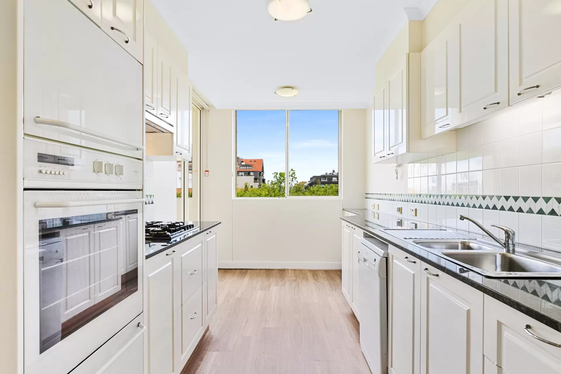 C28/2 Brady Street, Mosman Leased by Aurora Property - image 3
