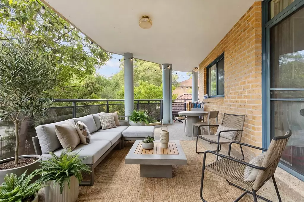 1/14 Queens Road, Westmead Sold by Aurora Property