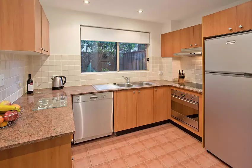 3/68 Grosvenor Street, Neutral Bay Leased by Aurora Property - image 3