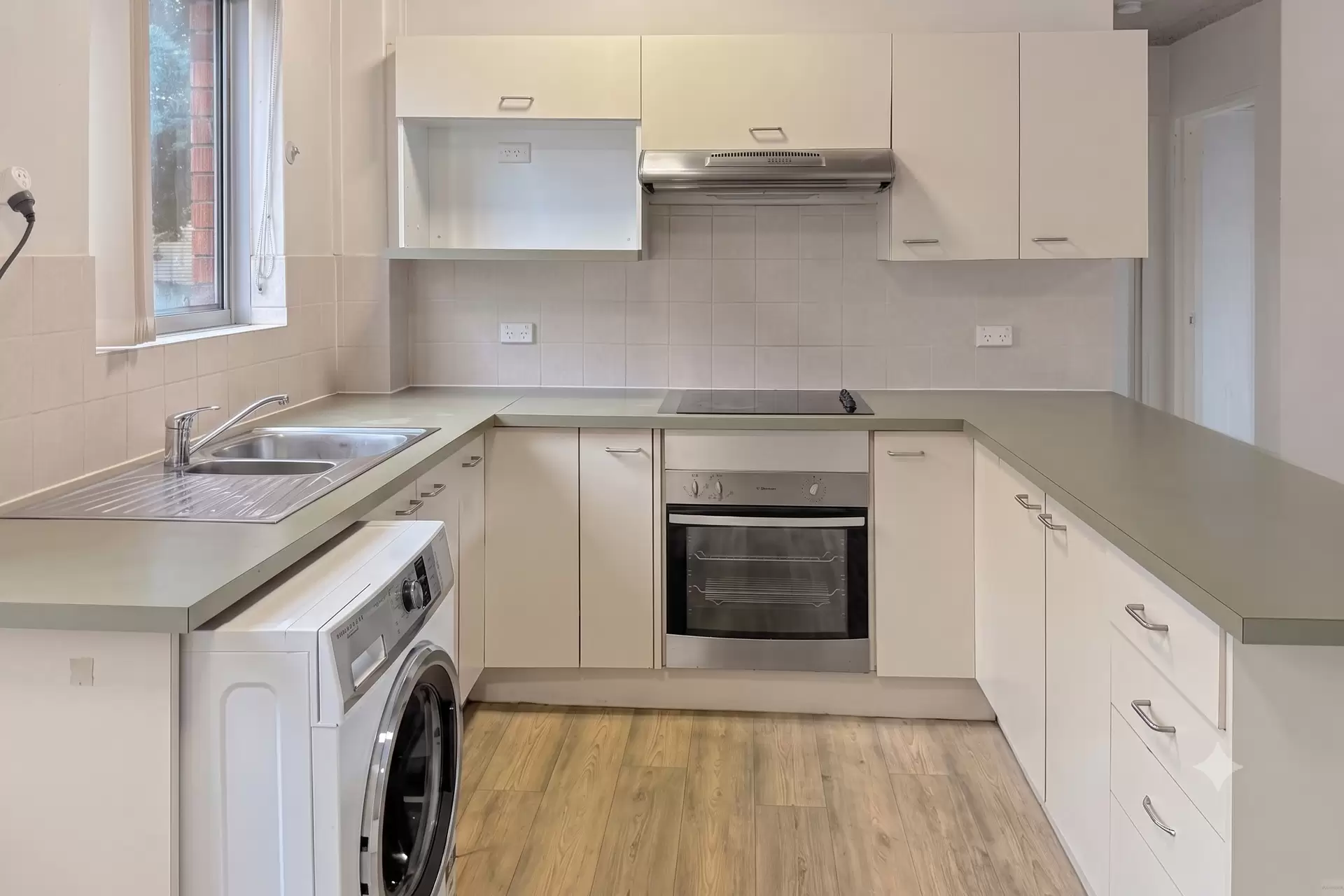 12/21-27 Meadow Crescent, Meadowbank Leased by Aurora Property - image 3