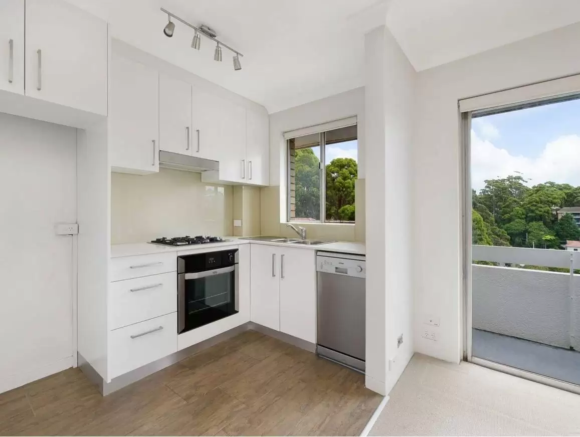 18/8 Vale Street, Cammeray Leased by Aurora Property - image 2